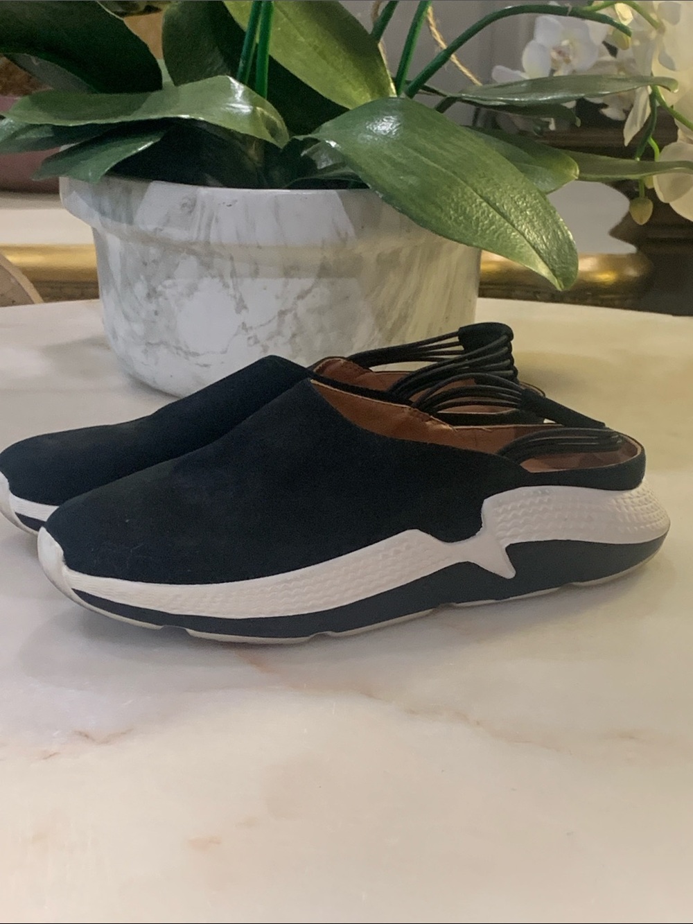 L’Amour Des Pieds Adelais Black Suede Slip On Shoes size 7.5 M